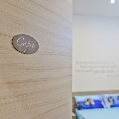 B&B Pisadog Napoli Dış mekan fotoğraf