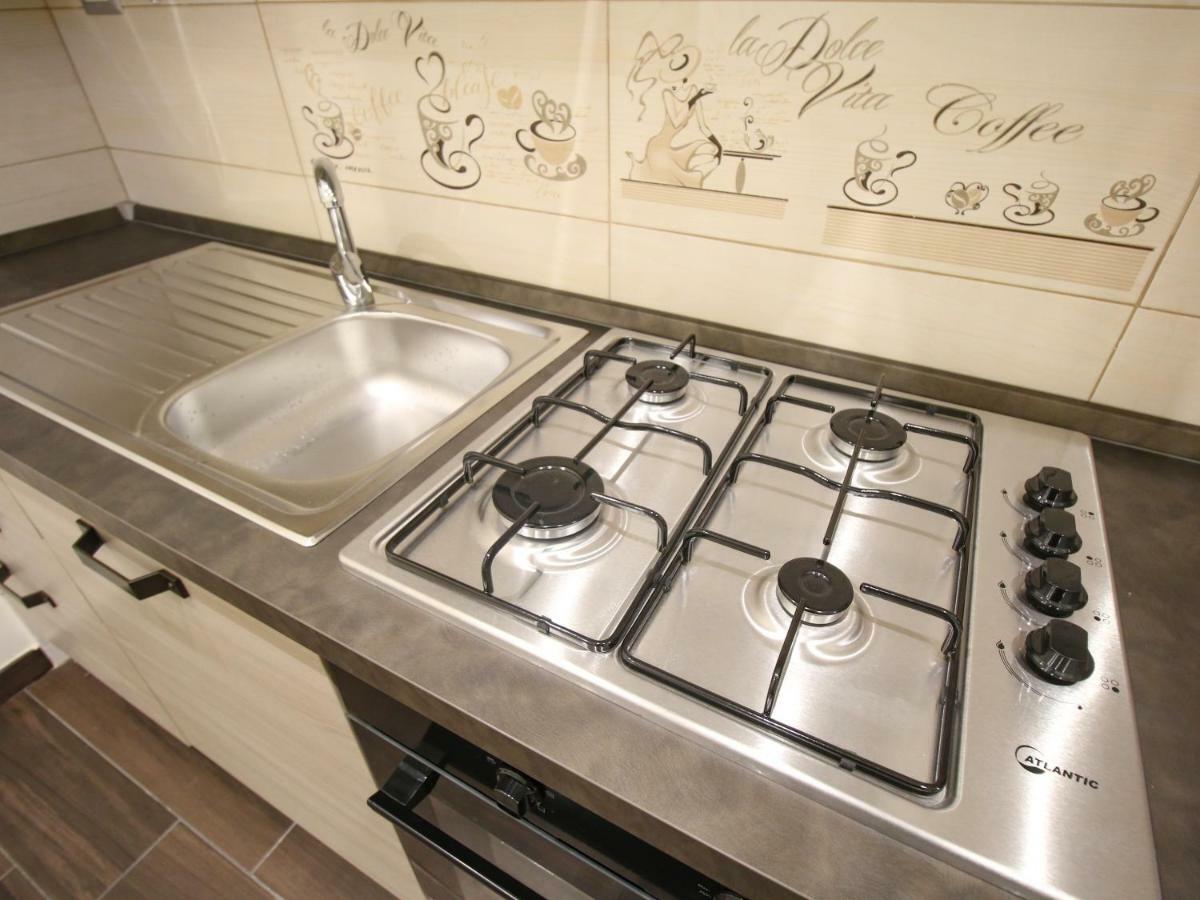 B&B Pisadog Napoli Dış mekan fotoğraf