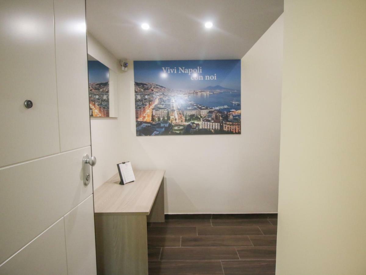 B&B Pisadog Napoli Dış mekan fotoğraf