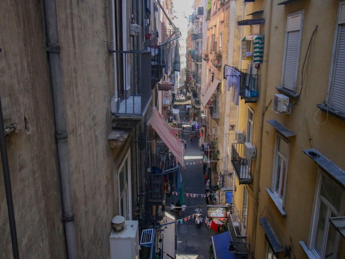 B&B Pisadog Napoli Dış mekan fotoğraf